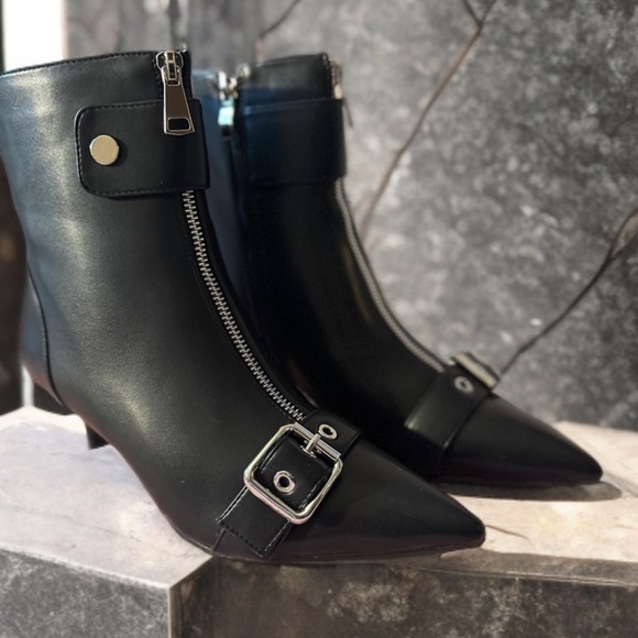 New Womens Pointed Toe Kitten Heels Ankle Booties  Zipper Closure Black Size 6 - Picture 7 of 14